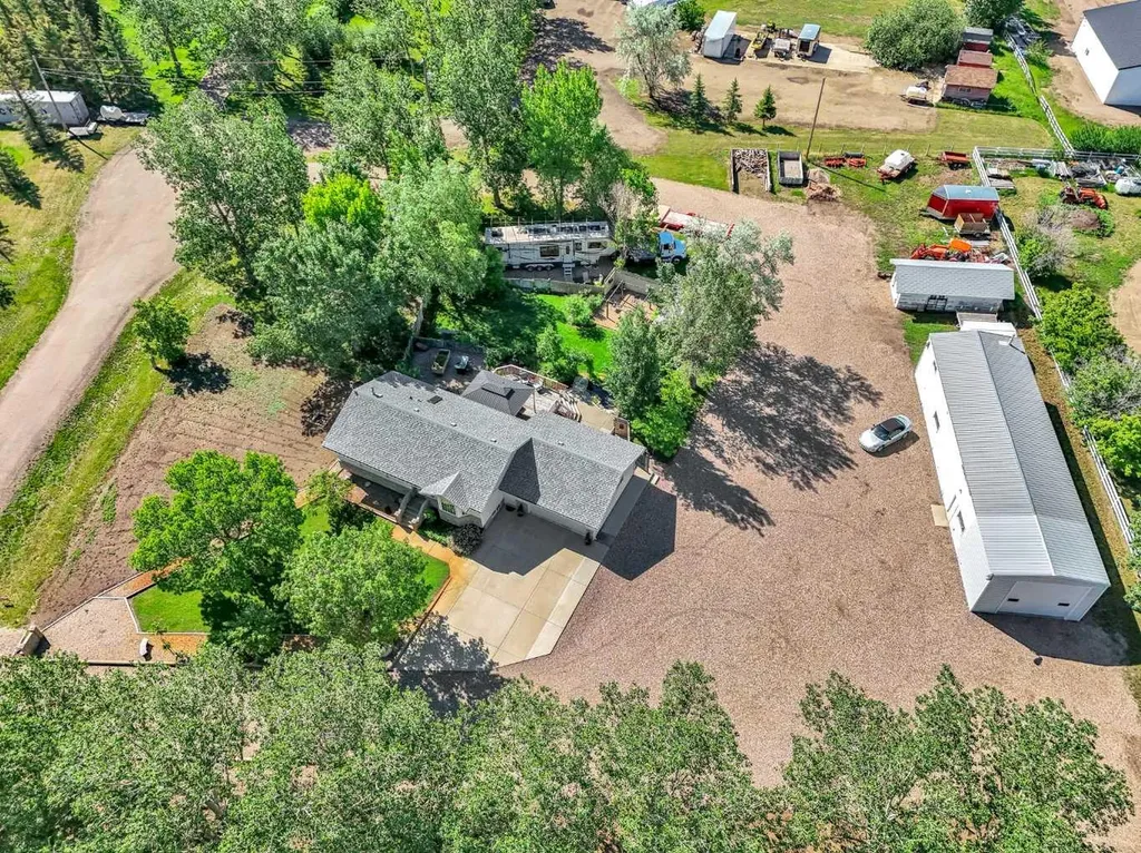 5 - 6219a Highway #3 Rural Cypress County AB T0J 2P0