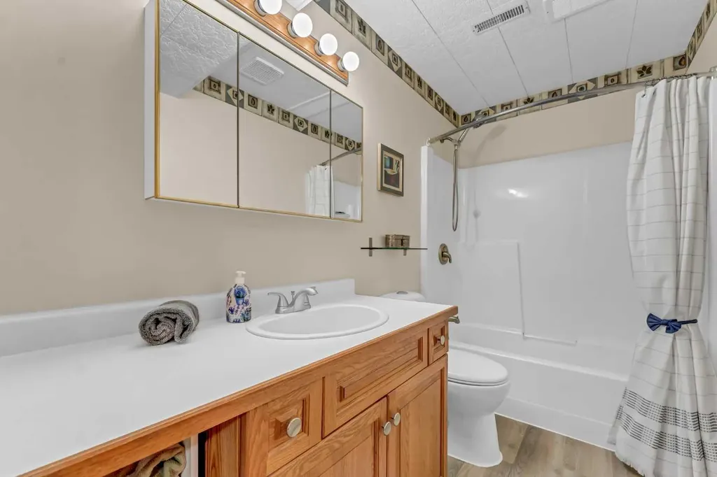 5 - 6219a Highway #3 Rural Cypress County AB T0J 2P0