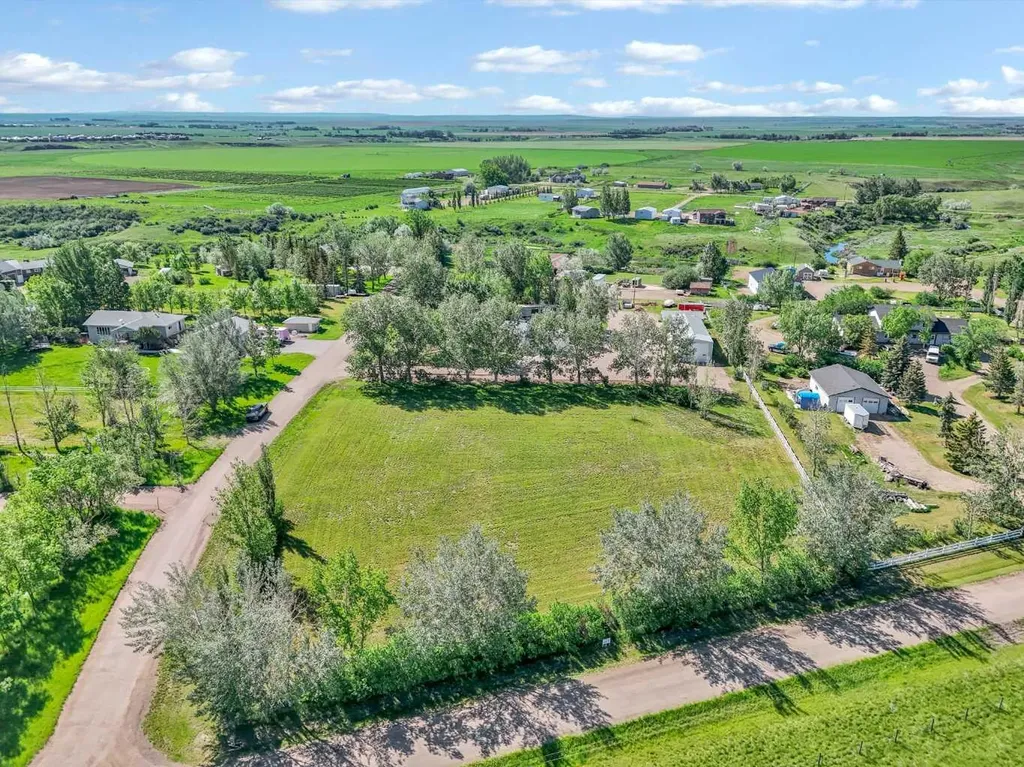 5 - 6219a Highway #3 Rural Cypress County AB T0J 2P0