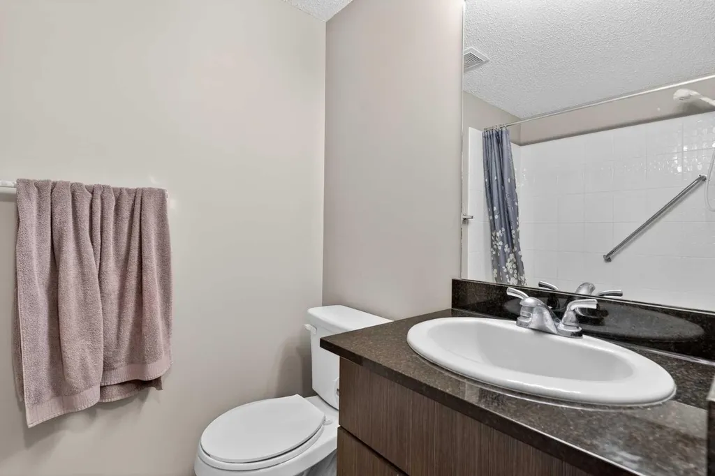 403 Mackenzie Way SW Airdrie AB T4B 3V7
