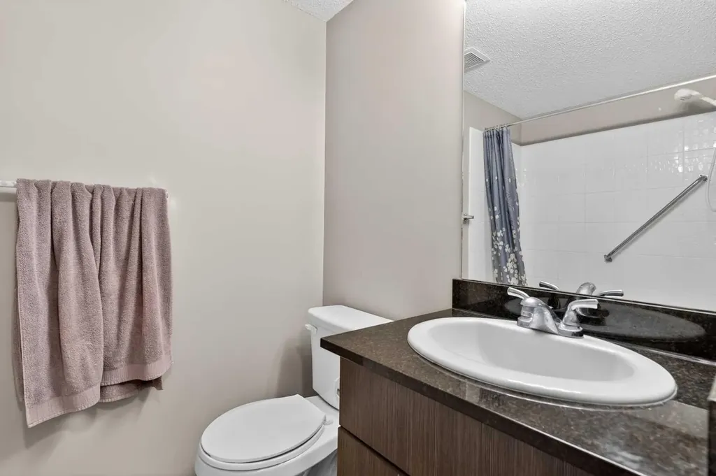 403 Mackenzie Way SW Airdrie AB T4B 3V7