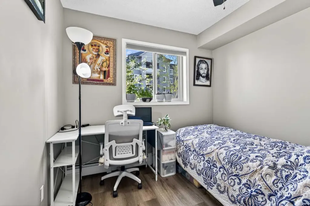 403 Mackenzie Way SW Airdrie AB T4B 3V7