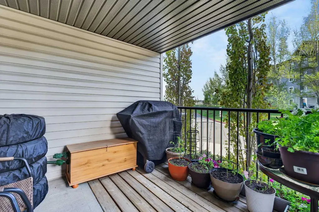 403 Mackenzie Way SW Airdrie AB T4B 3V7