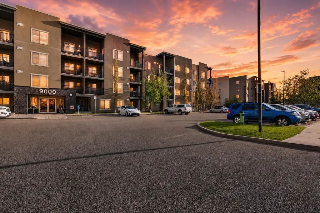 403 Mackenzie Way SW Airdrie AB T4B 3V7