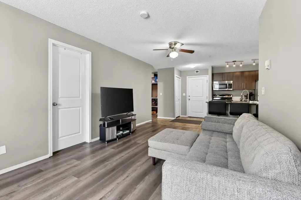 403 Mackenzie Way SW Airdrie AB T4B 3V7