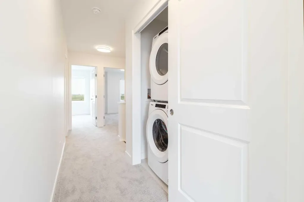8535 19 Avenue SE Calgary AB T2A 7W8
