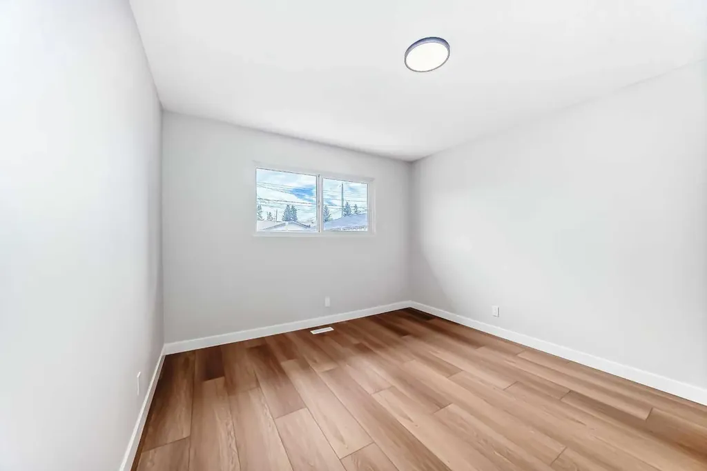 4607 Marwood Way NE Calgary AB T2A2S6