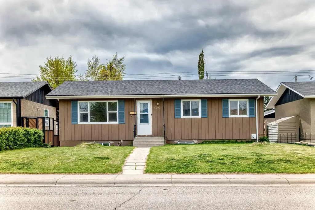 4607 Marwood Way NE Calgary AB T2A2S6
