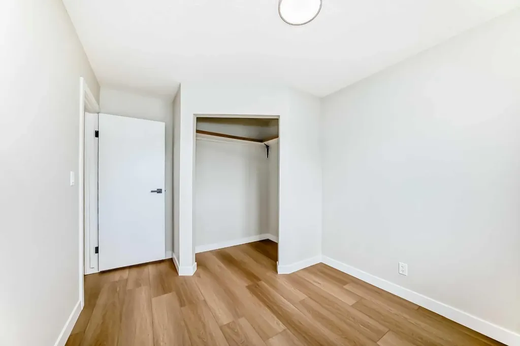 4607 Marwood Way NE Calgary AB T2A2S6