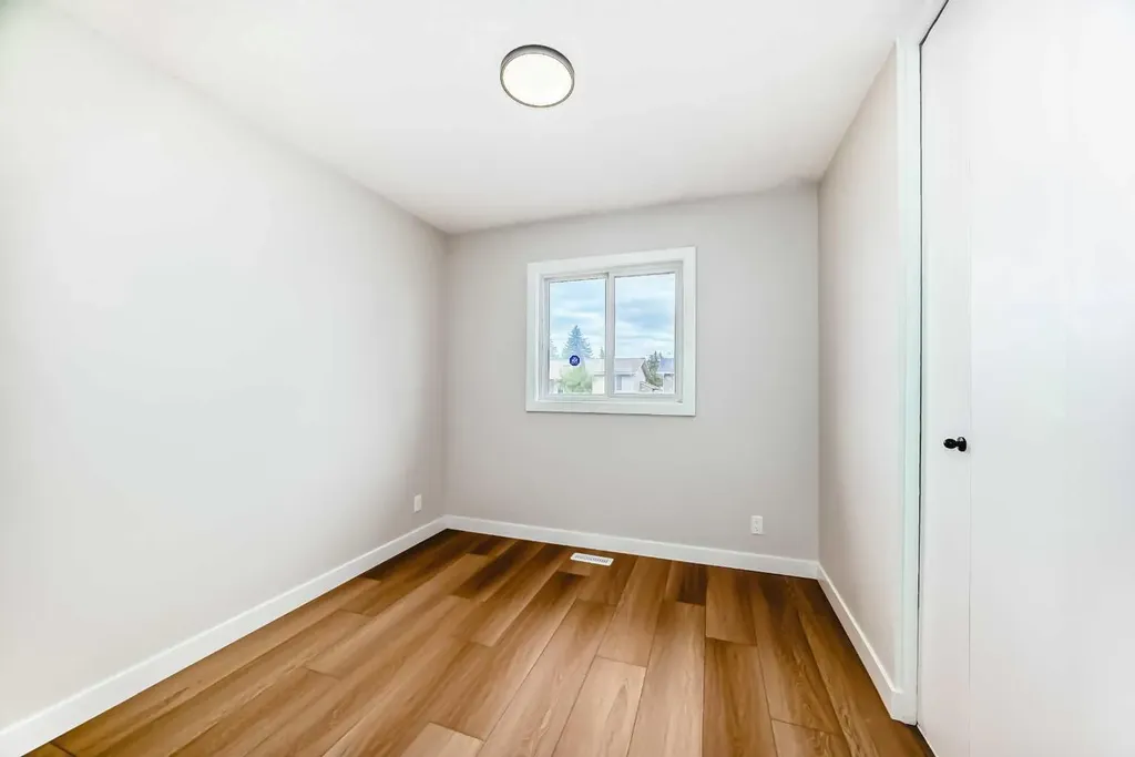 4607 Marwood Way NE Calgary AB T2A2S6
