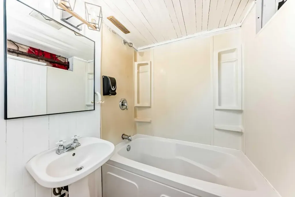4607 Marwood Way NE Calgary AB T2A2S6
