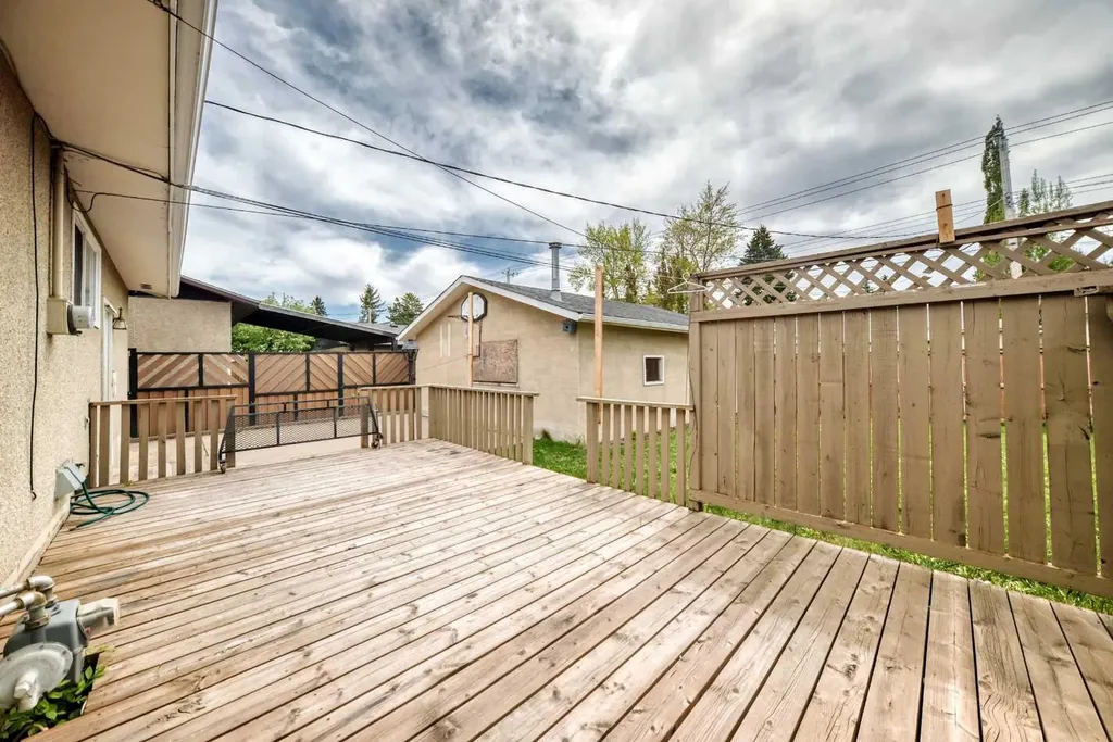 4607 Marwood Way NE Calgary AB T2A2S6