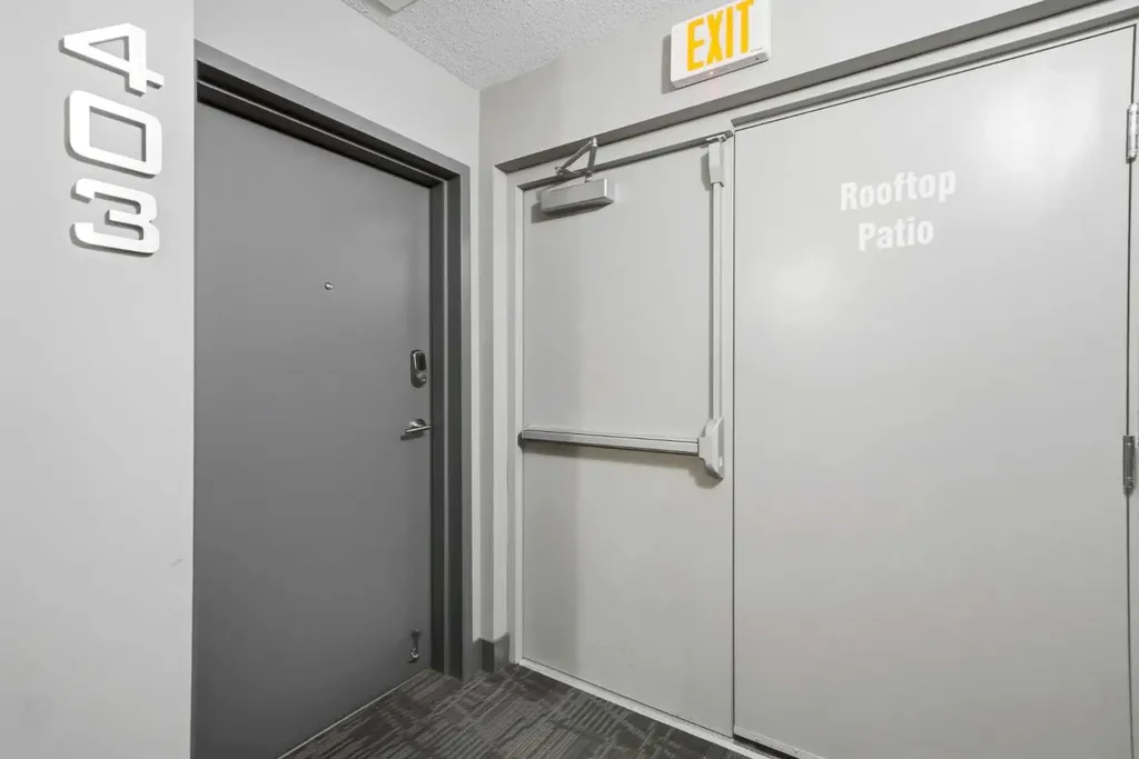 1521 26 Avenue SW Calgary AB T2T 1C4