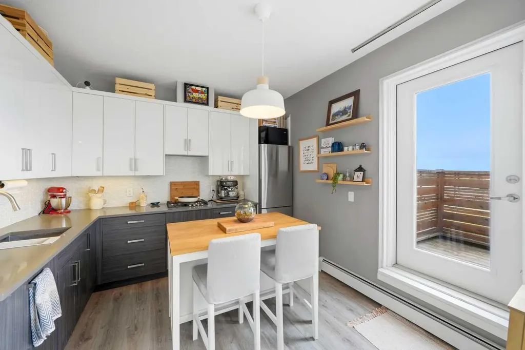 1521 26 Avenue SW Calgary AB T2T 1C4