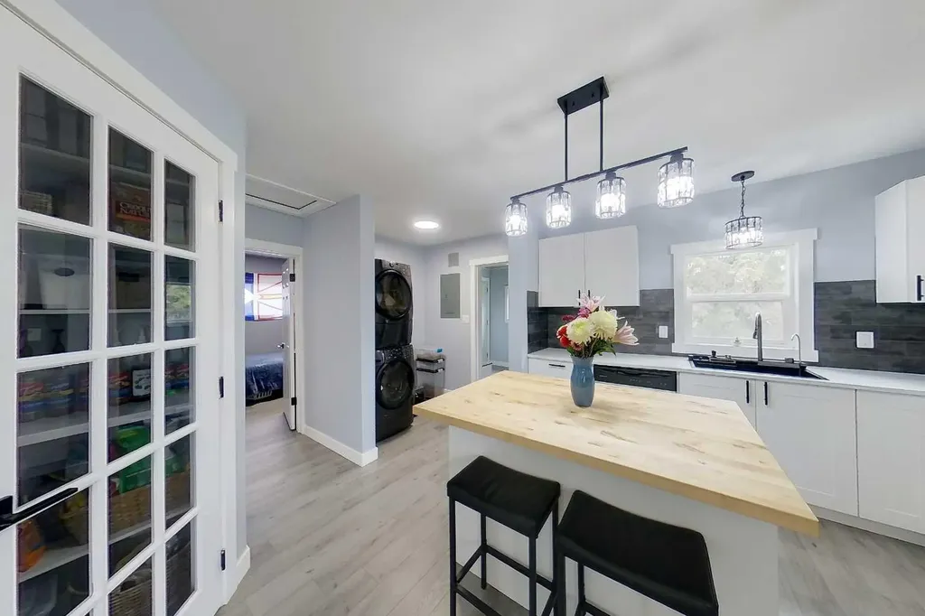 73507 Range Road 80 Canyon Creek AB T0G2A4