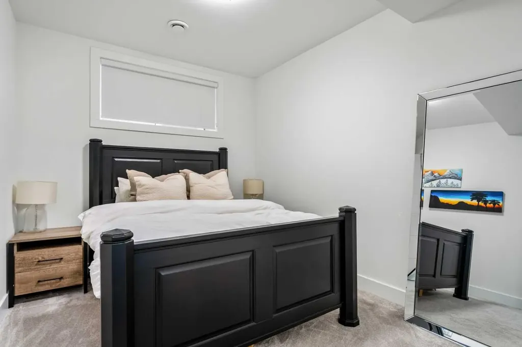 2824 30 Street SW Calgary AB T3E 2M5