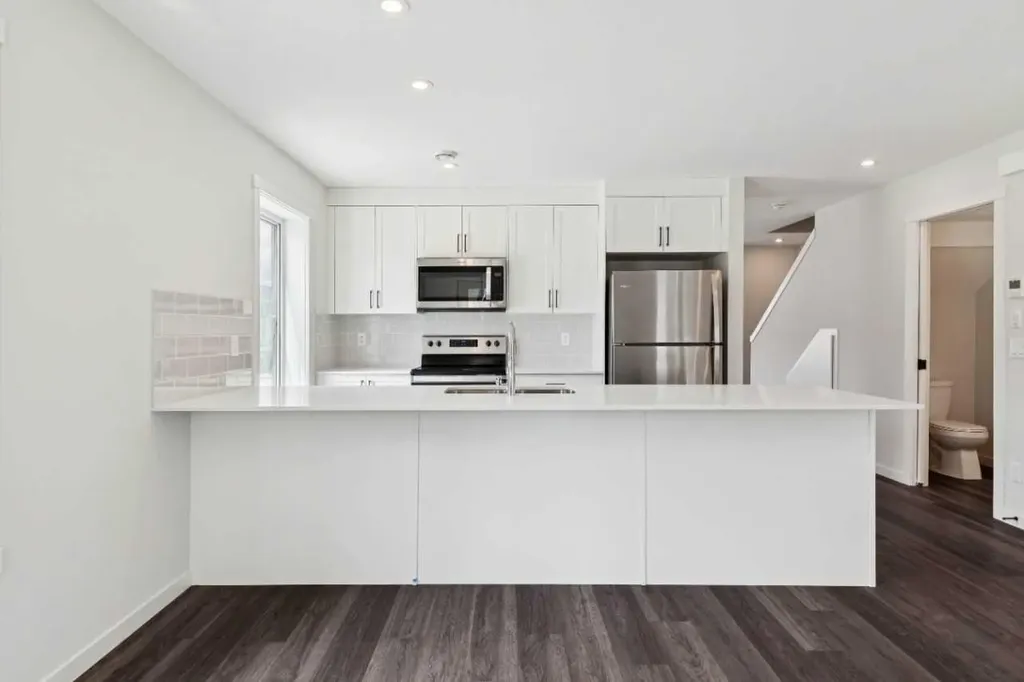 40 Livingston Parade NE Calgary AB T4B3P6