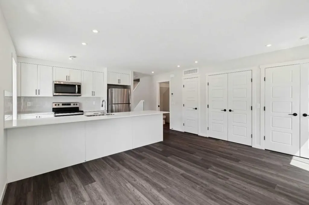 40 Livingston Parade NE Calgary AB T4B3P6