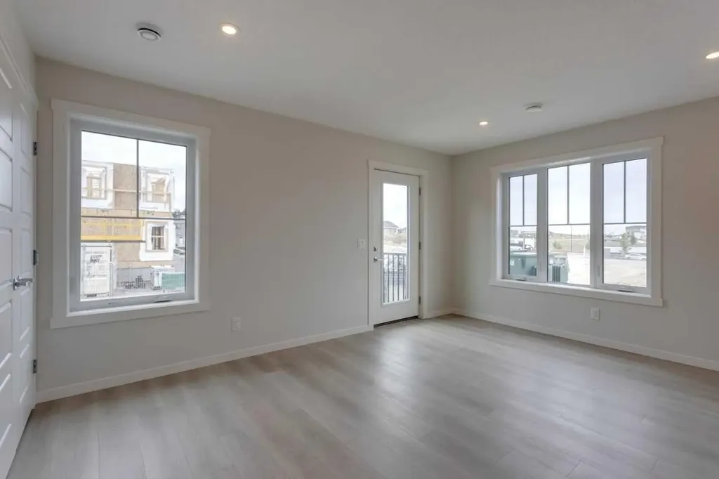 40 Livingston Parade NE Calgary AB T4B3P6