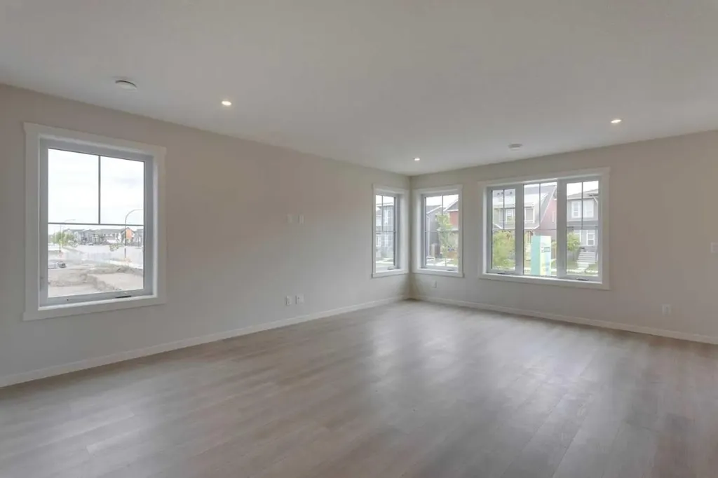 40 Livingston Parade NE Calgary AB T4B3P6