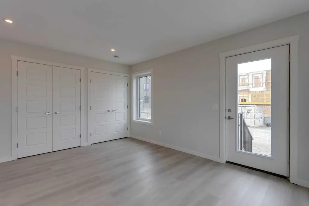 40 Livingston Parade NE Calgary AB T4B3P6