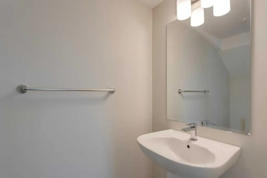 40 Livingston Parade NE Calgary AB T4B3P6
