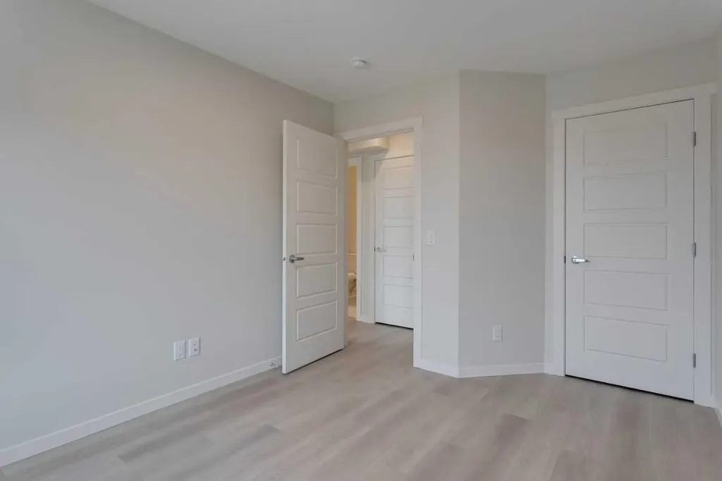 40 Livingston Parade NE Calgary AB T4B3P6