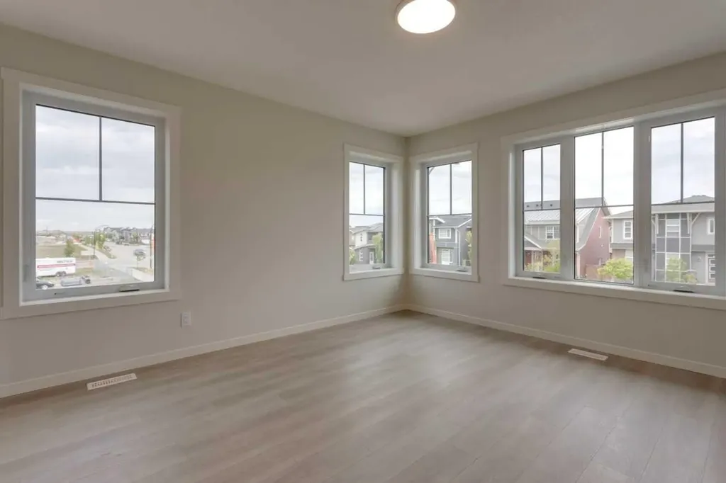 40 Livingston Parade NE Calgary AB T4B3P6