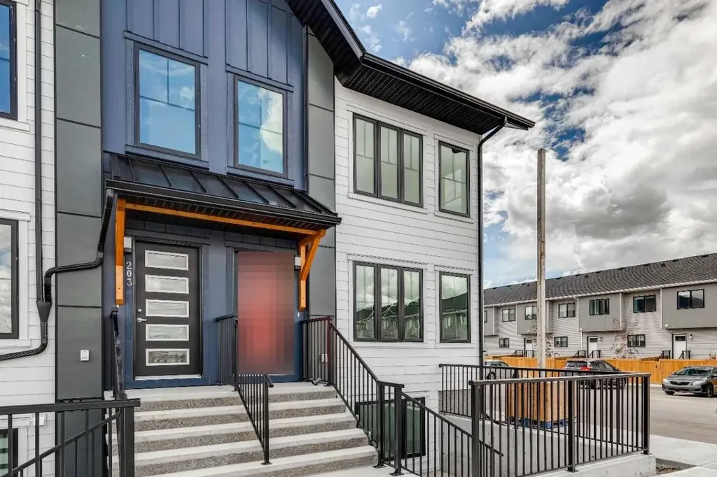 40 Livingston Parade NE Calgary AB T4B3P6