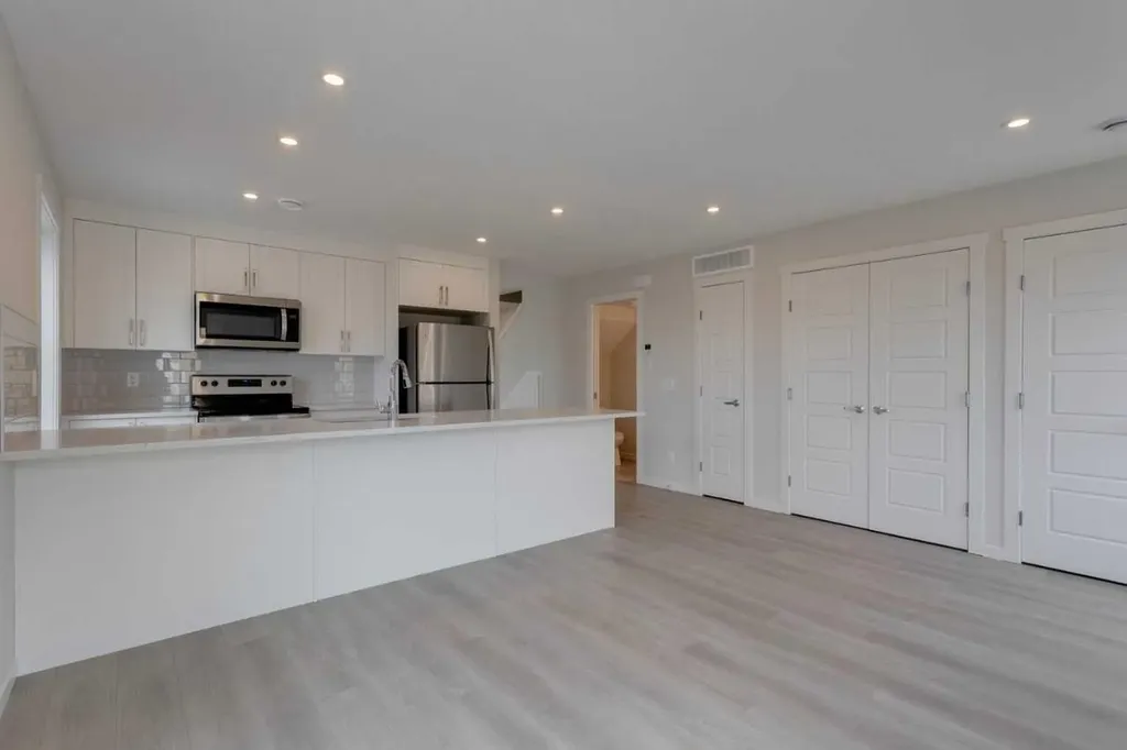40 Livingston Parade NE Calgary AB T4B3P6