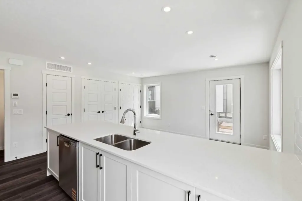 40 Livingston Parade NE Calgary AB T4B3P6