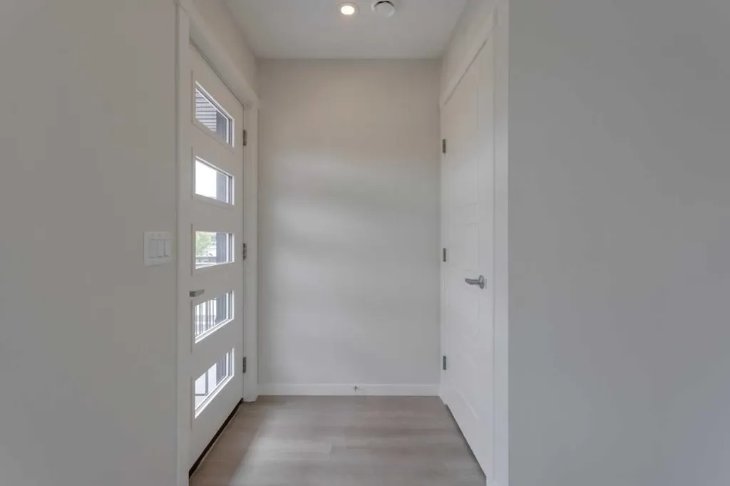 40 Livingston Parade NE Calgary AB T4B3P6
