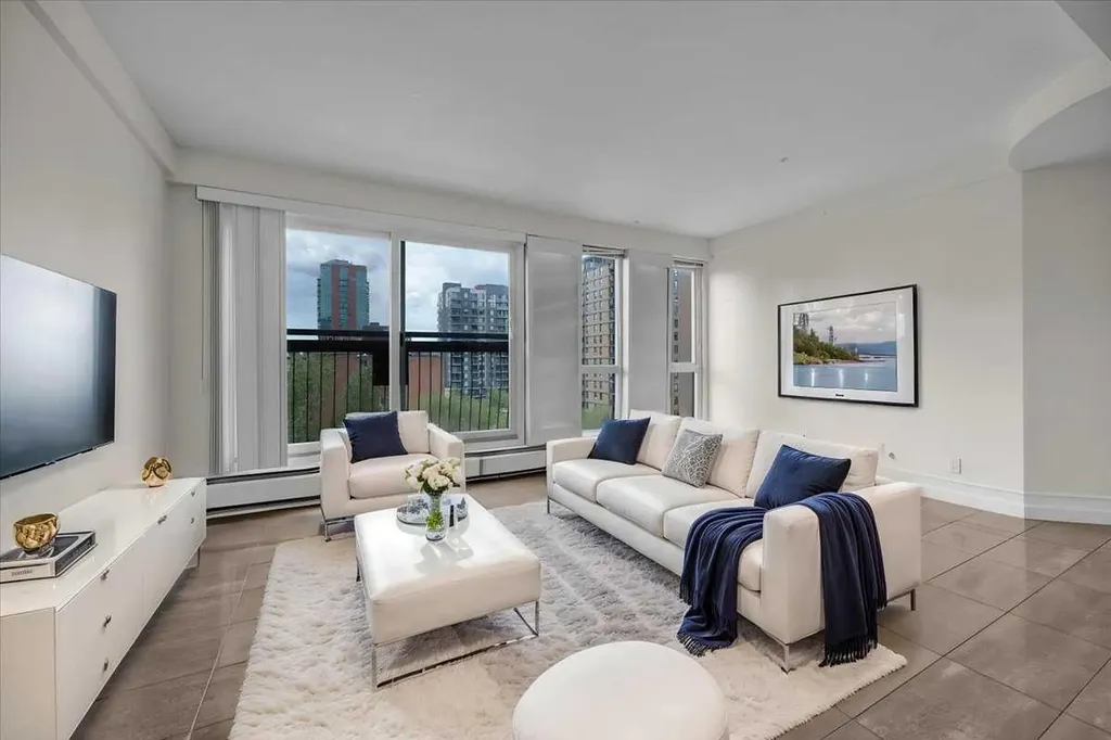 706 15 Avenue SW Calgary AB T2R 0R7