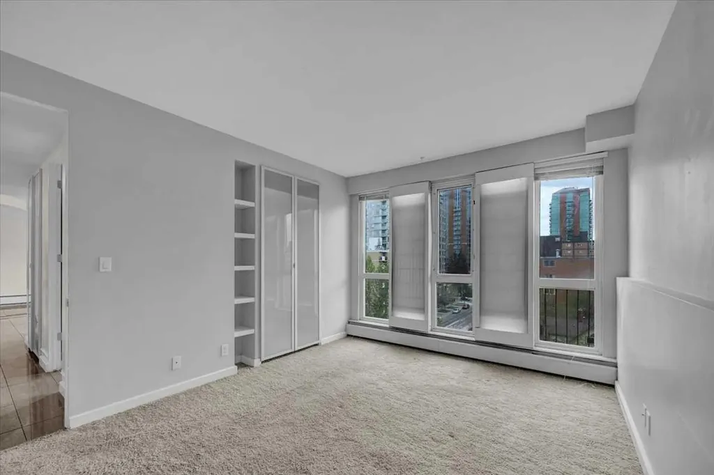 706 15 Avenue SW Calgary AB T2R 0R7