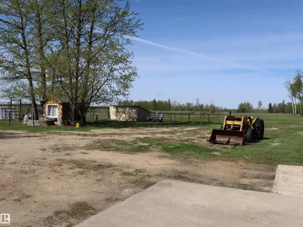 622036 Range Road 63 Rural Woodlands County AB T7N 1C6