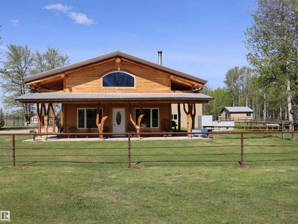622036 Range Road 63 Rural Woodlands County AB T7N 1C6