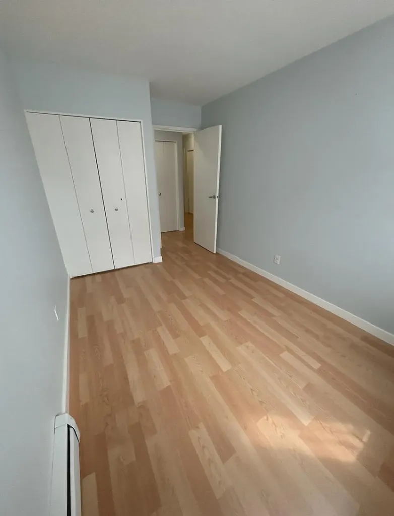 7164 Parke Avenue Red Deer AB t4p1m9