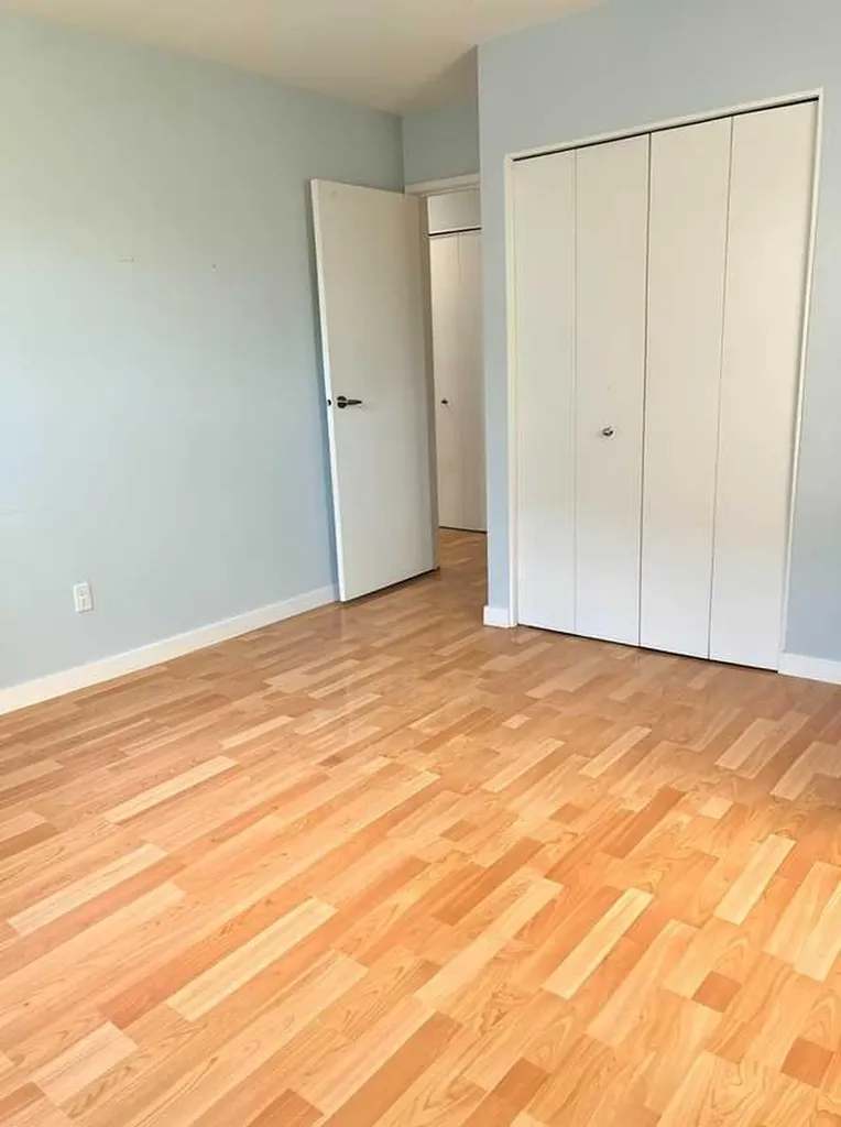 7164 Parke Avenue Red Deer AB t4p1m9