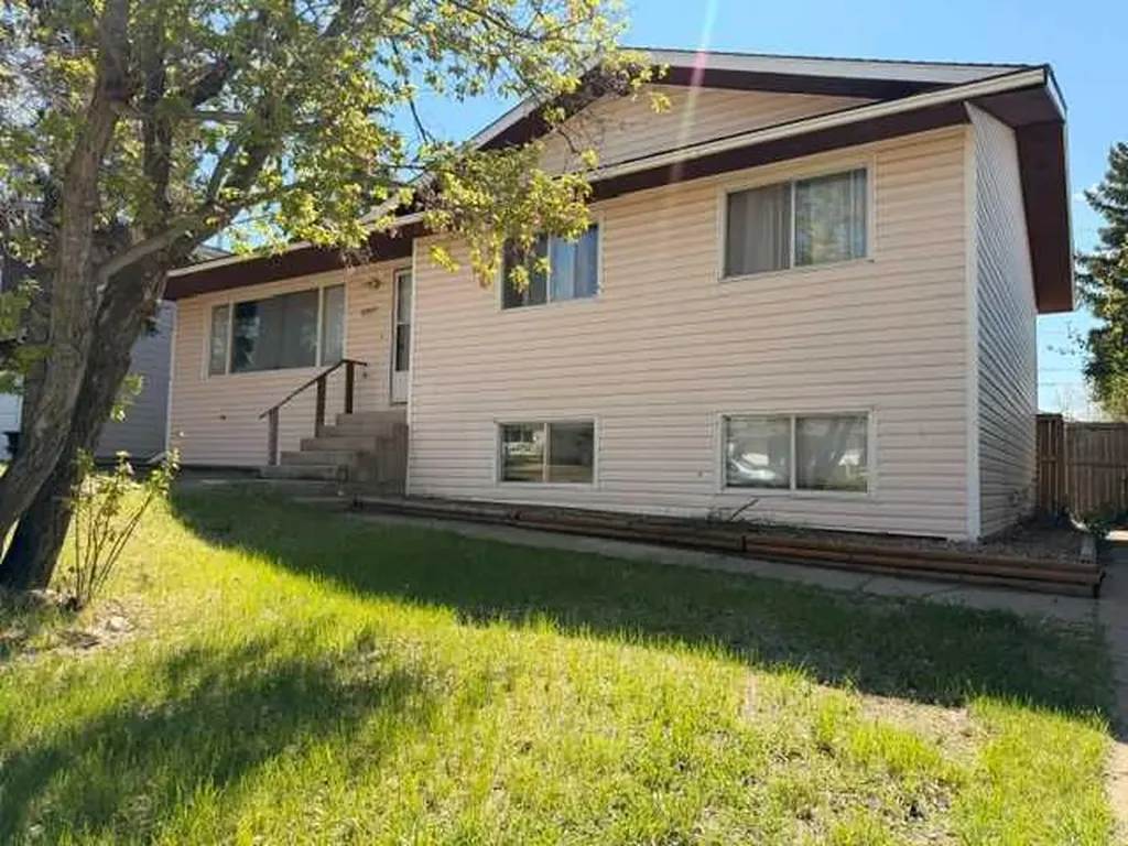 4807 47 Street Hardisty AB T0B 1V0