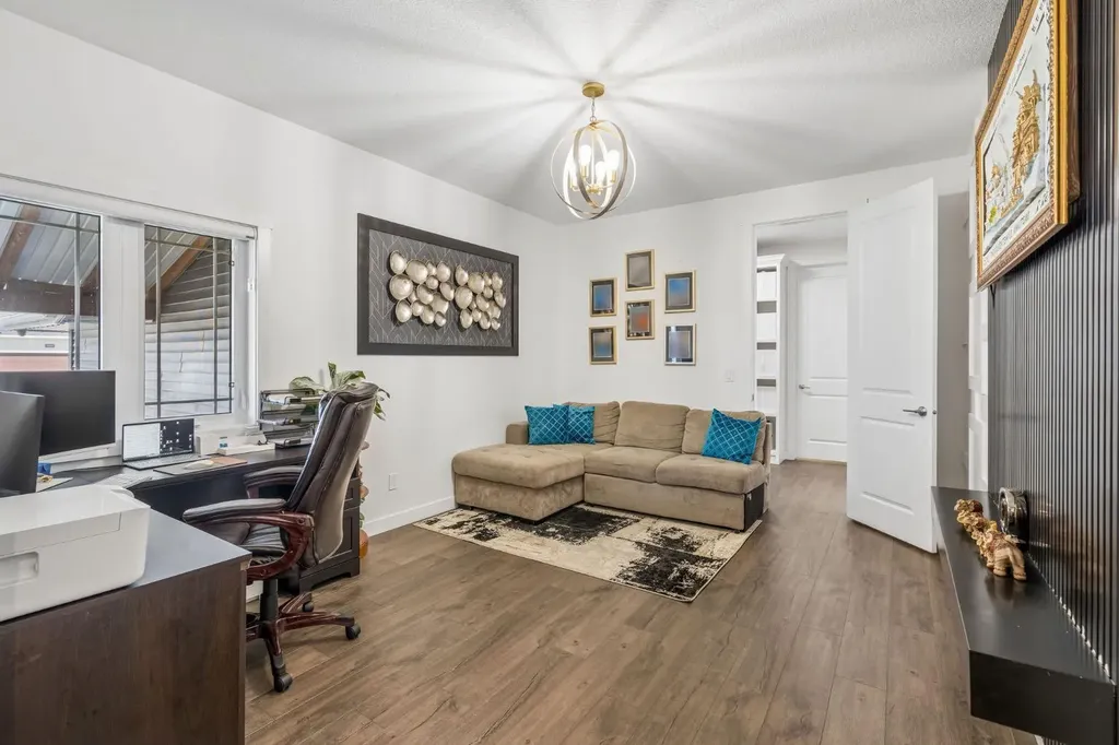1228 Bayside Drive SW Airdrie AB T4B 5E8