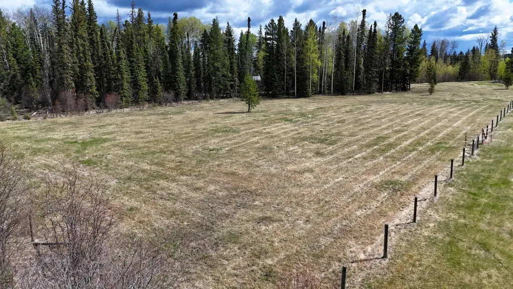 52008B Highway 47 Rural Yellowhead County AB T7E 3B9