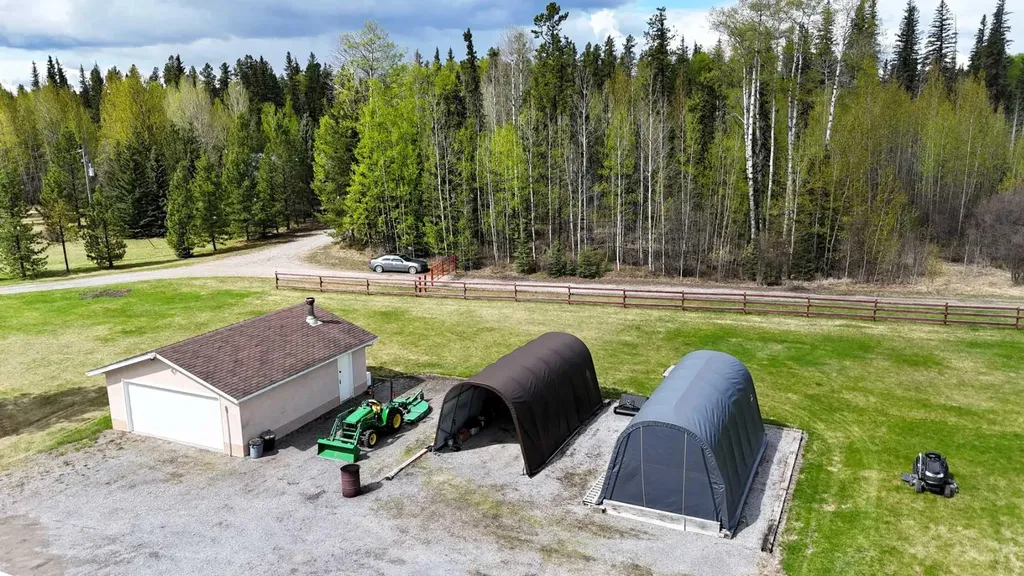 52008B Highway 47 Rural Yellowhead County AB T7E 3B9