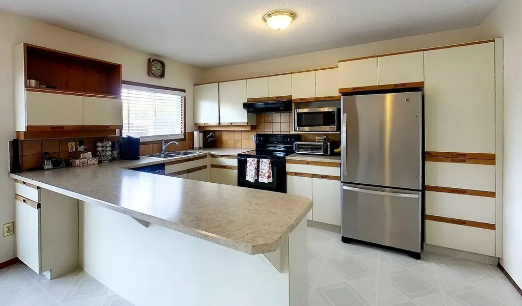 52008B Highway 47 Rural Yellowhead County AB T7E 3B9