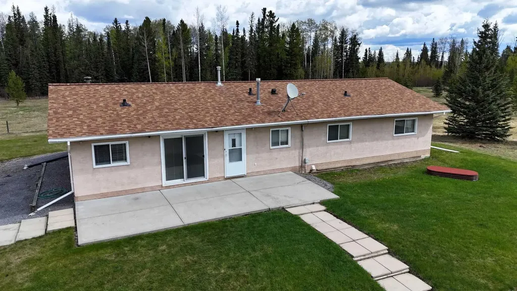 52008B Highway 47 Rural Yellowhead County AB T7E 3B9