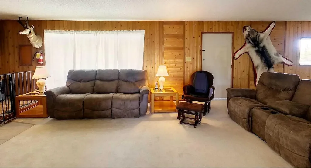 52008B Highway 47 Rural Yellowhead County AB T7E 3B9