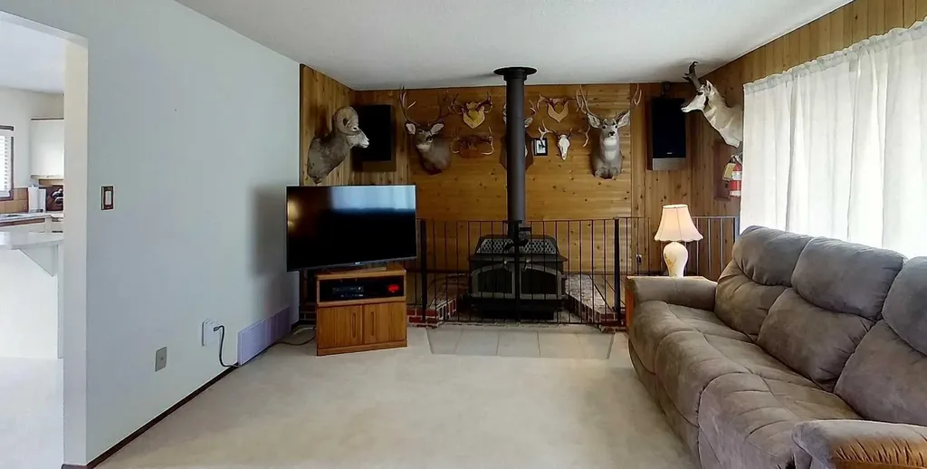 52008B Highway 47 Rural Yellowhead County AB T7E 3B9