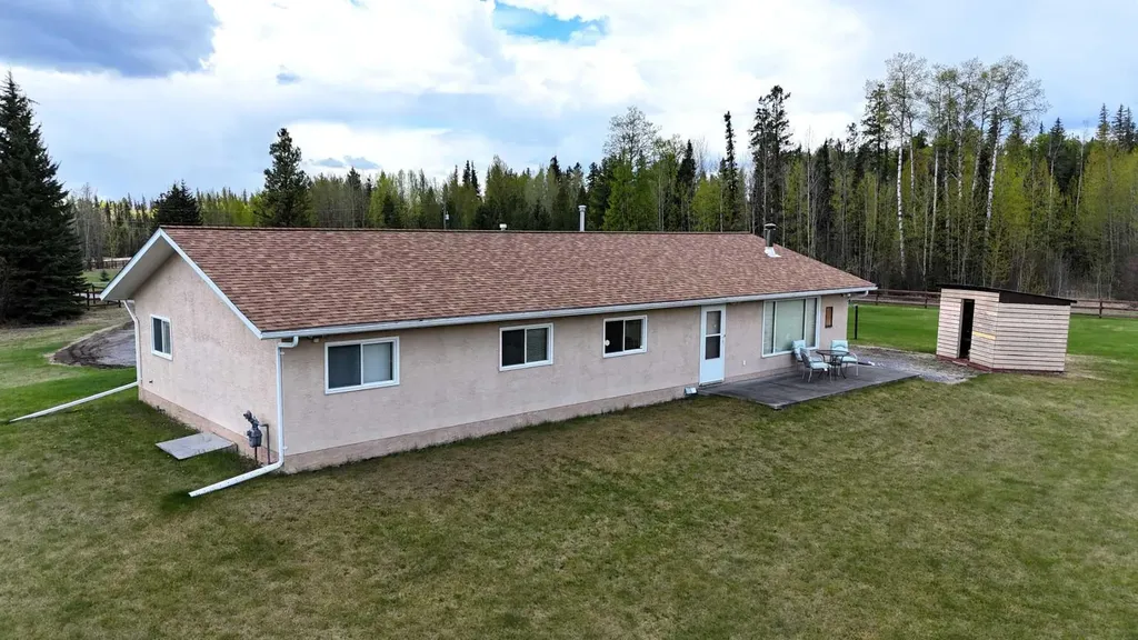 52008B Highway 47 Rural Yellowhead County AB T7E 3B9