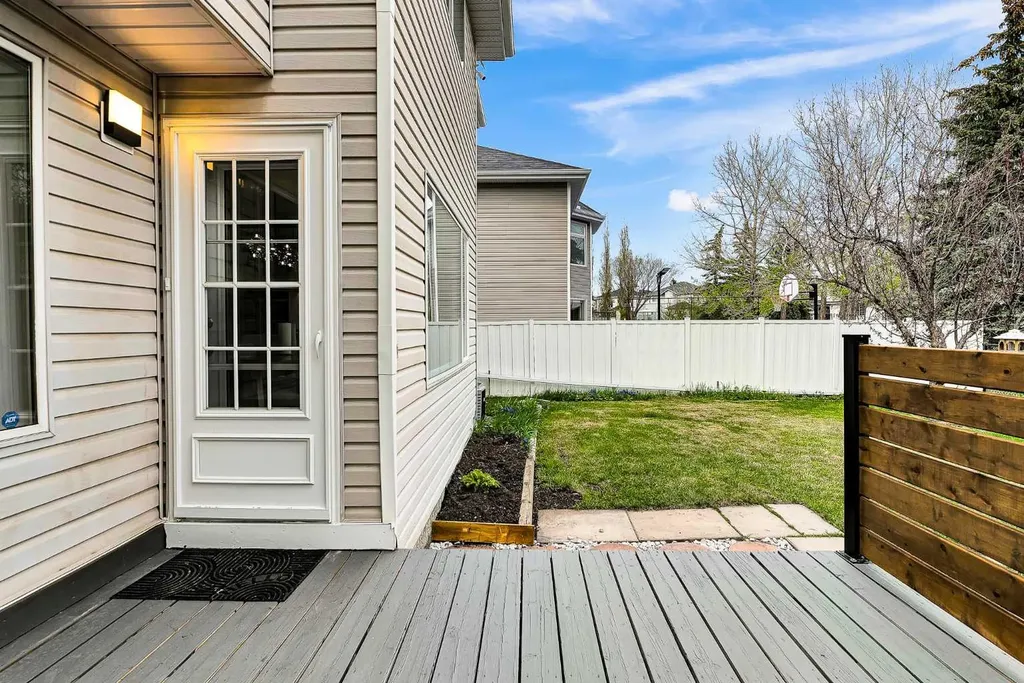 163 Citadel Park NW Calgary AB T3G3Y2