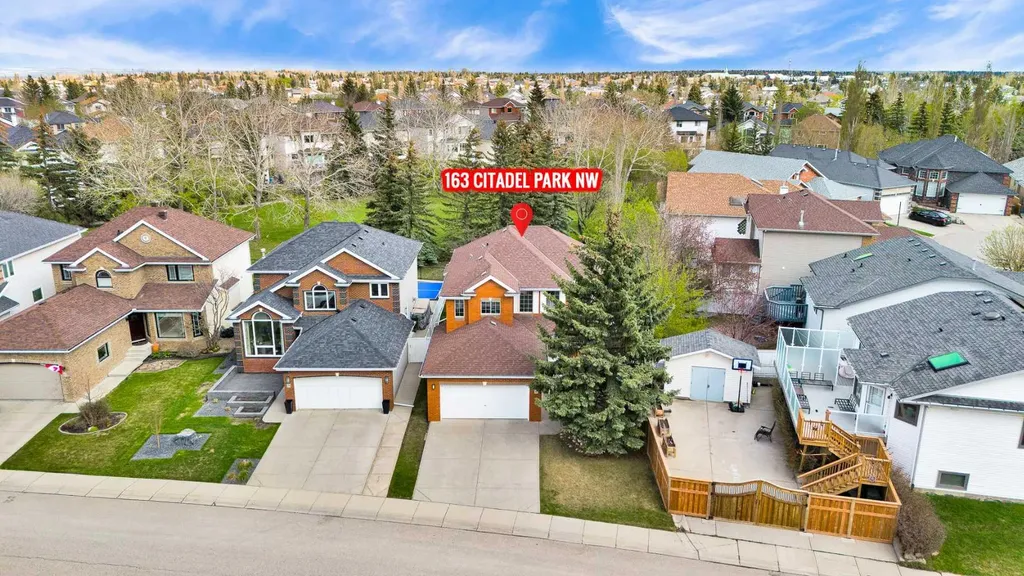 163 Citadel Park NW Calgary AB T3G3Y2