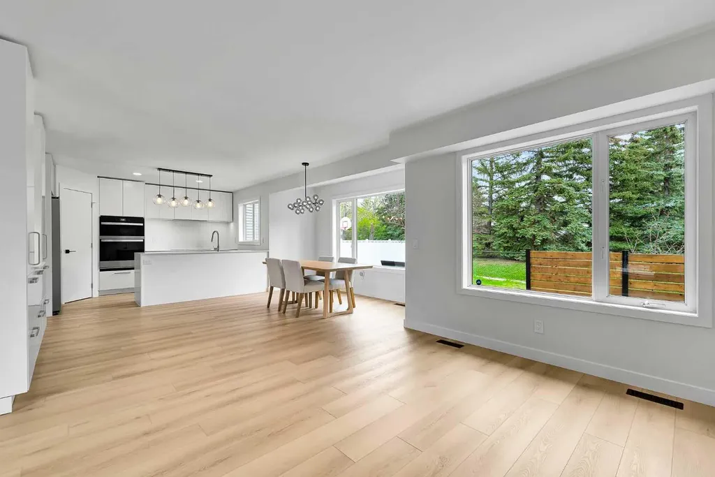 163 Citadel Park NW Calgary AB T3G3Y2